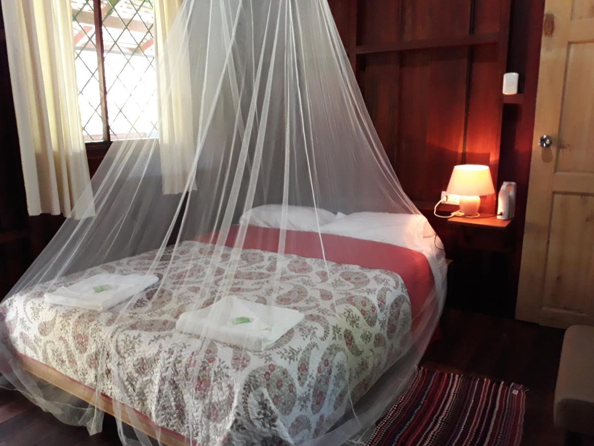 Cabinas Nirvana Ecolodge Cahuita Bagian luar foto
